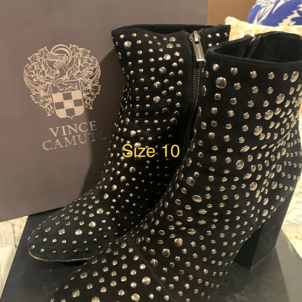 Vince Camuto Black Suede/Stud boots